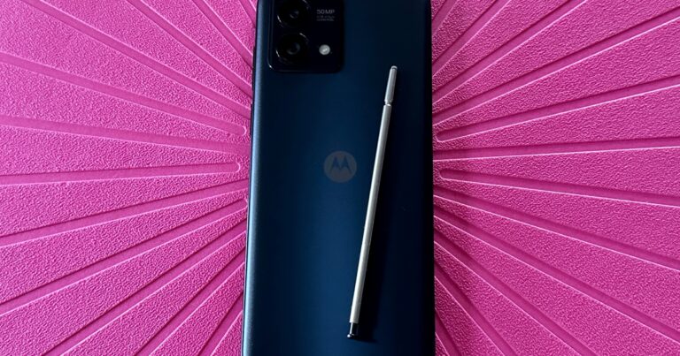 Telefon Android $ 400 baru Motorola benar-benar mengejutkan saya