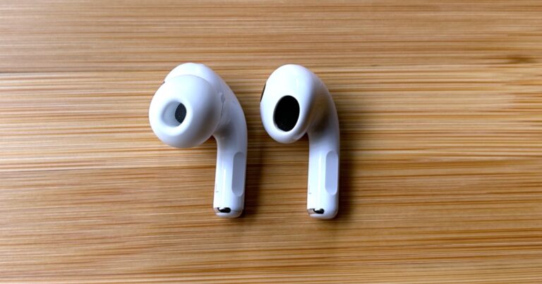 Apple AirPods Pro 2 vs. AirPods 3: mana yang patut anda beli?